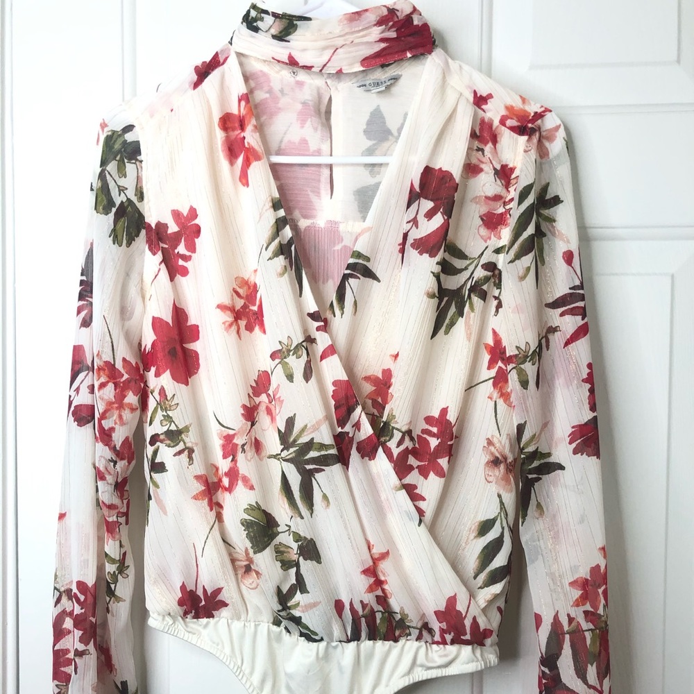 Guess low cut v neck bodysuit